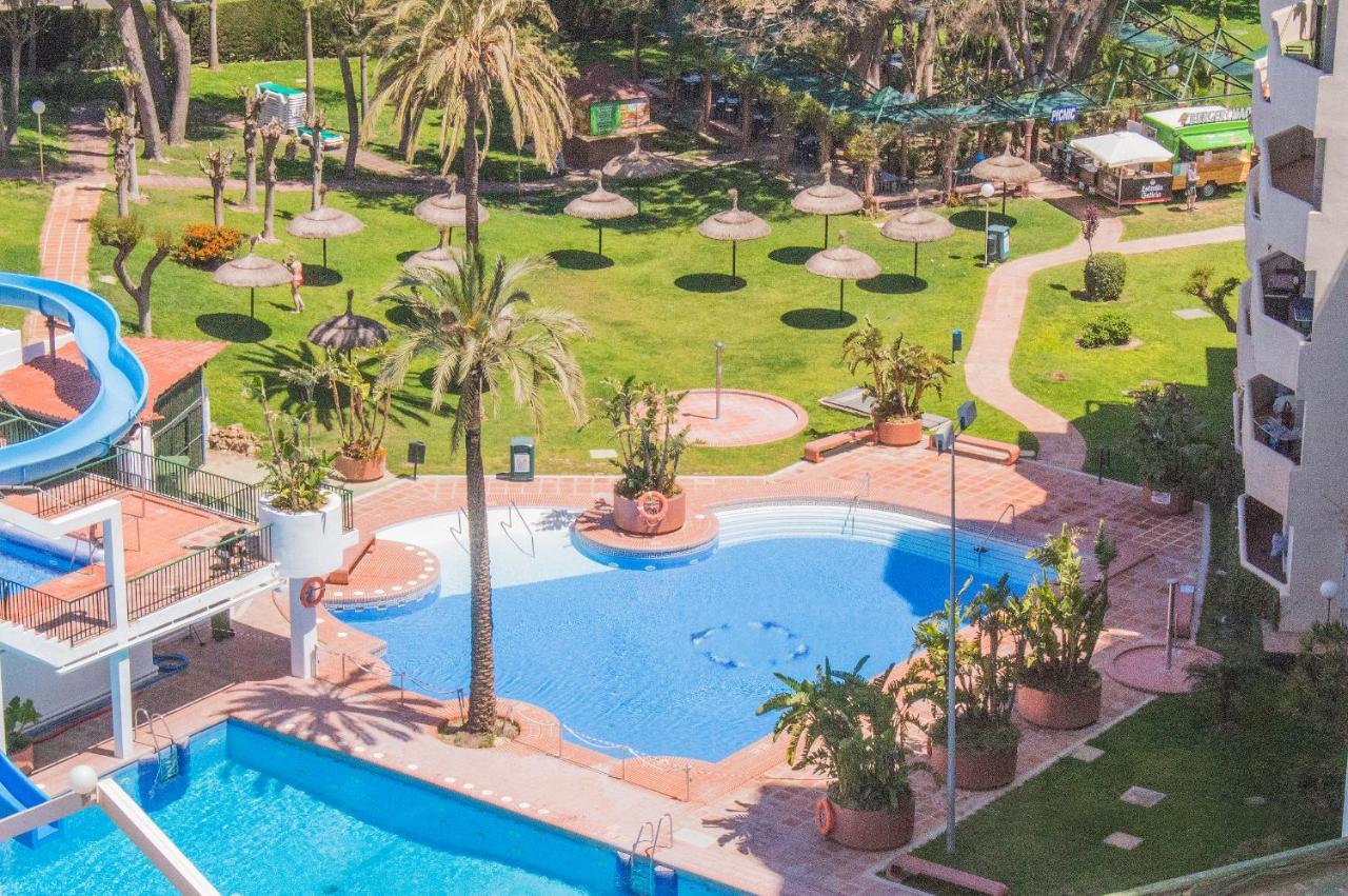 Benal beach suite II, estudio con parque acuático y vistas al mar. Benalmádena Exterior foto